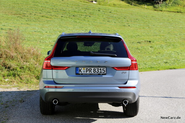 Volvo XC60 D3 Momentum Heck