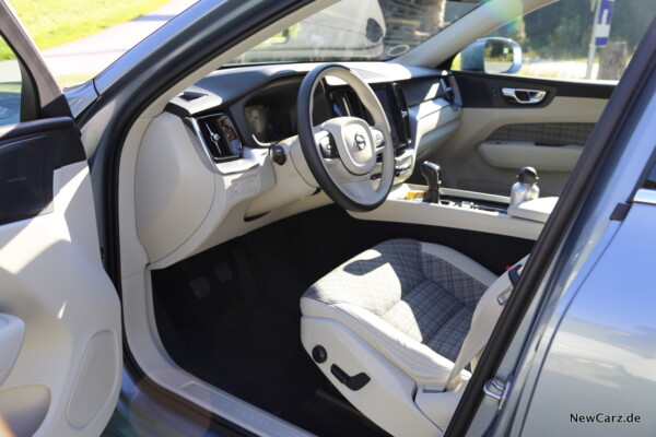 Volvo XC60 D3 Momentum Interieur