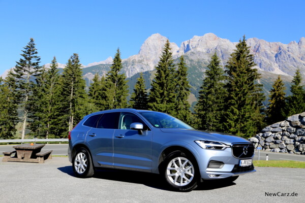 Volvo XC60 D3 Momentum Seitenansicht