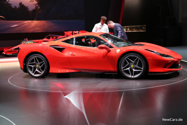 Ferrari F8 Tributo Seitenansicht