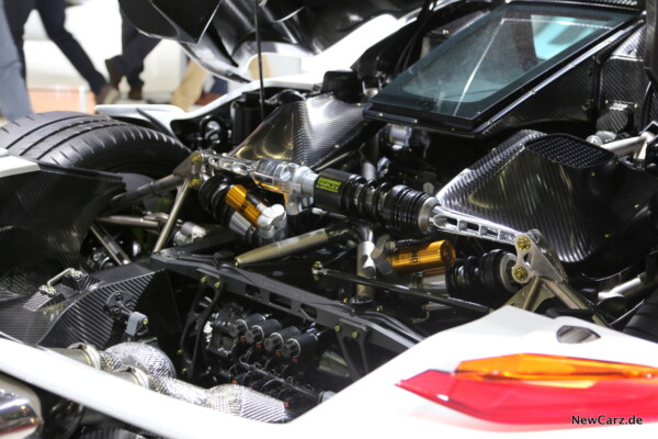 Koenigsegg Jesko Dämpfer hinten