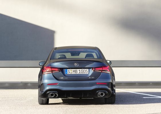 Heckansicht des Mercedes-AMG A 35 4Matic