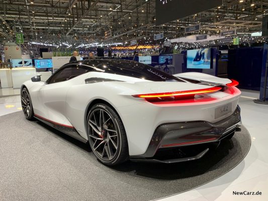 Pininfarina Battista schräg hinten links