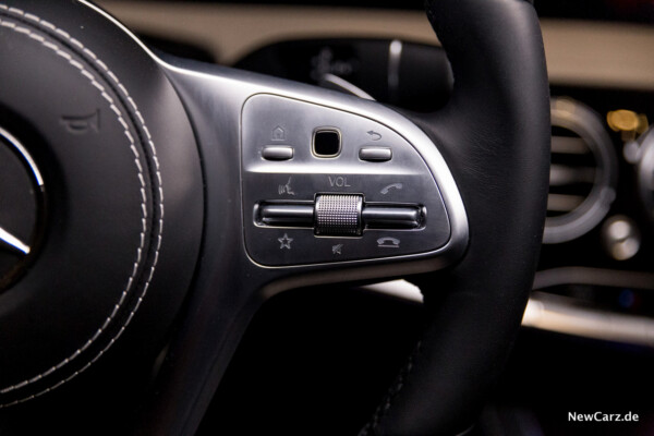 Mercedes-Benz S 560 L 4Matic Touch Control Button