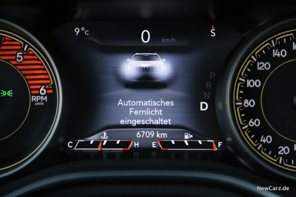 Jeep Cherokee Fernlichtassistent