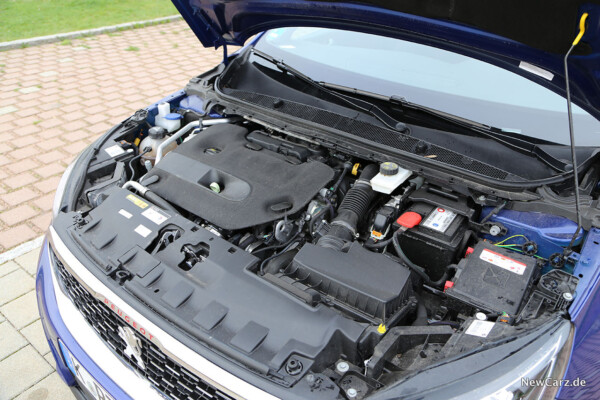 Peugeot 308 SW Motorraum
