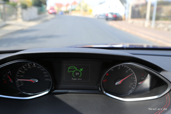 Peugeot 308 SW Tempomat