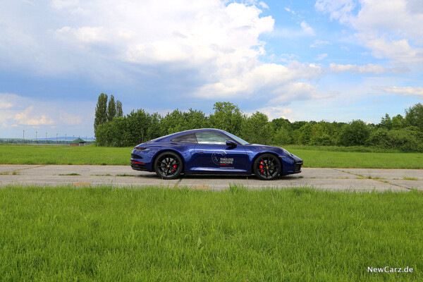 Porsche 992 911 Carrera S Seite