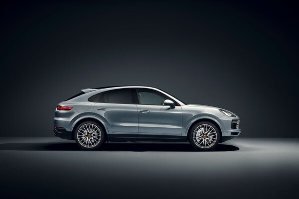 Porsche Cayenne S Coupé Seite