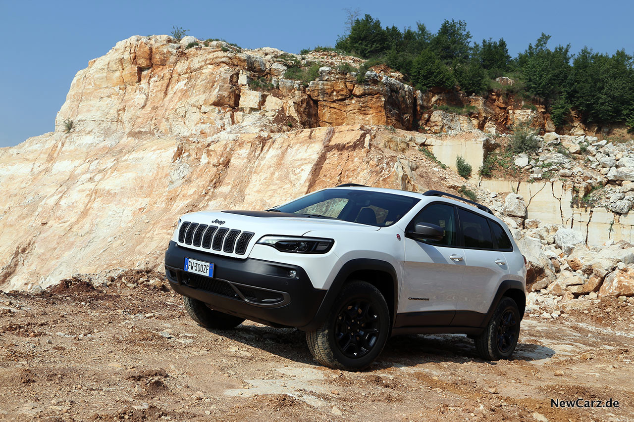 Erstkontakt: Jeep Cherokee Trailhawk  Test –  Neuer Motor für den Offroader