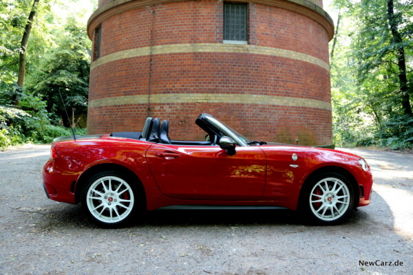 Abarth 124 Spider Seitenansicht