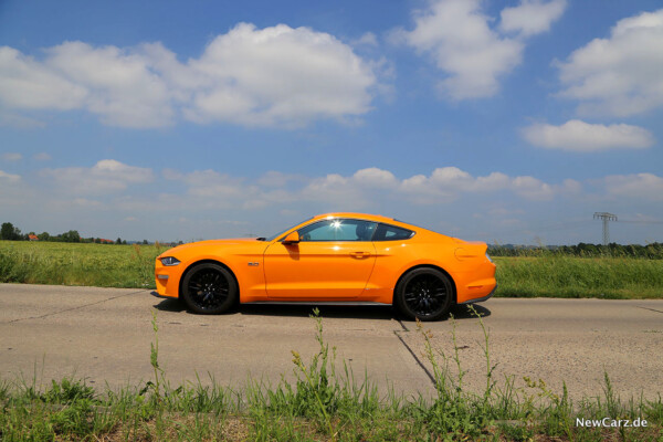 Ford Mustang GT Seite