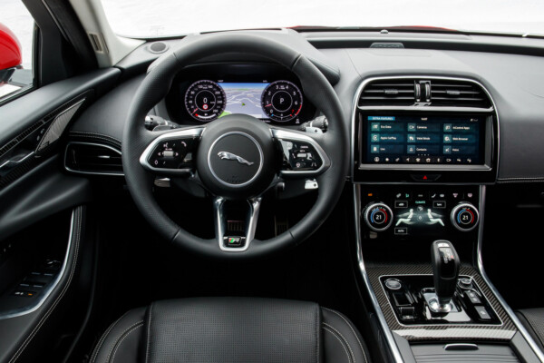 Jaguar XE Interieur