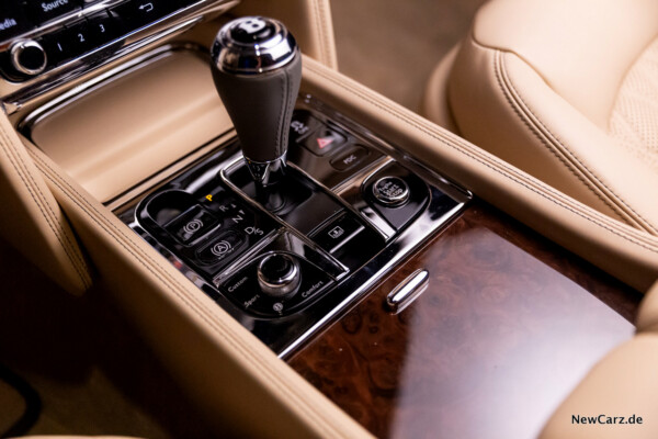 Bentley Mulsanne EWB - Everlasting Luxury 