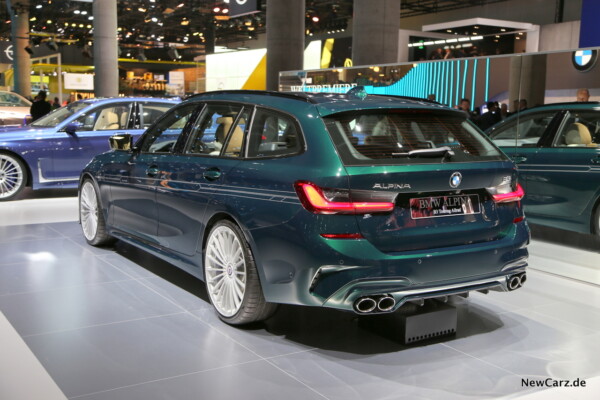 schräg hinten Alpina B3 Touring