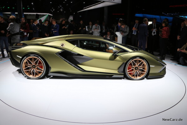 Lambo Sian setlich auf IAA