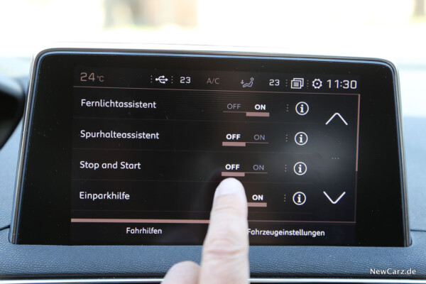 Untermenü Fahrhilfen Peugeot