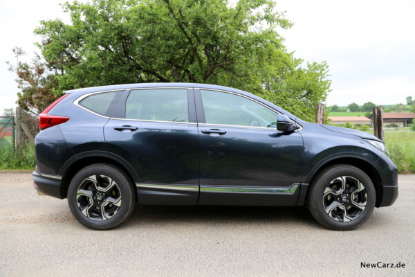 Honda CR-V AWD Seite