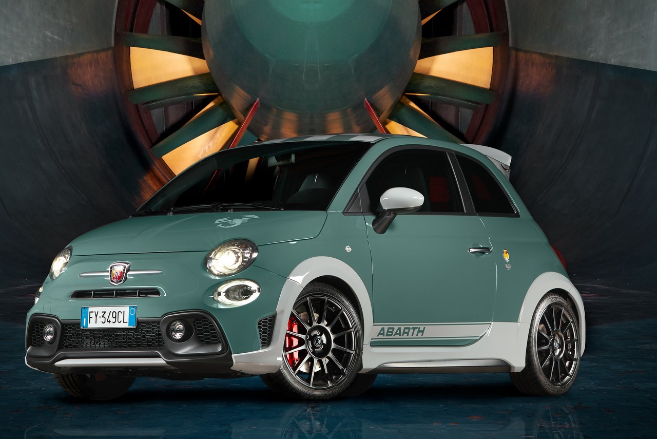 Abarth 695 70° Anniversary