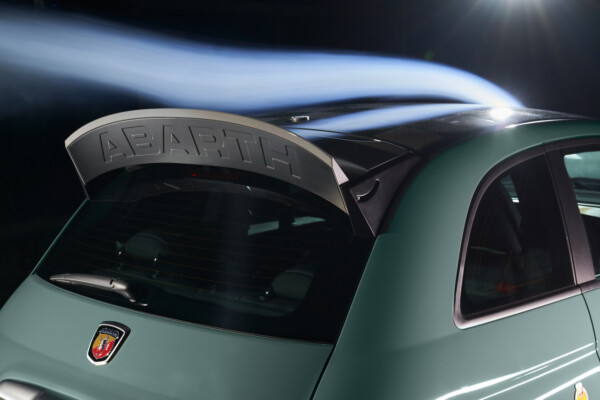 Heckspoiler Abarth 695 70° Anniversary