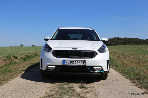 Kia Niro PHEV Front