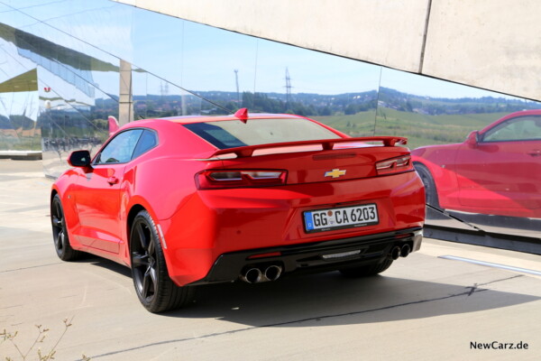 Chevrolet Camaro Coupé Heck