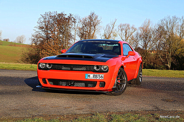 Dodge Challenger SRT Hellcat XR schräg vorne links