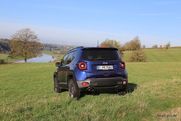 Jeep Renegade offroad