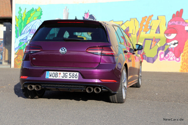 Heckansicht VW Golf 7 R