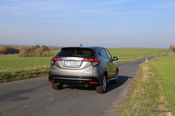 Honda HR-V Sport schräg hinten rechts