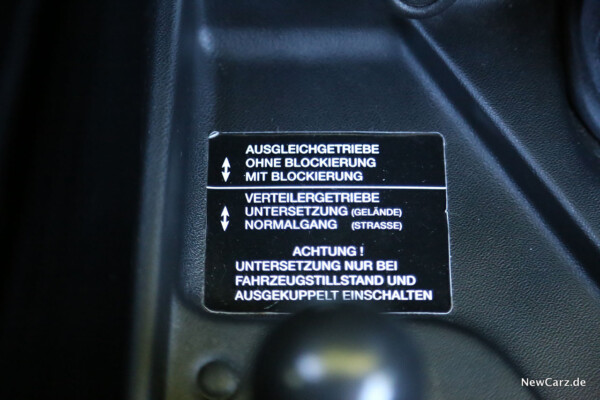 Hinweisschild Getriebe