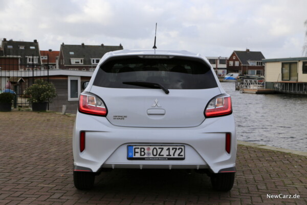 Mitsubishi Space Star 2020 Heck