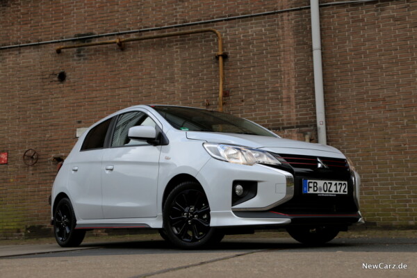 Mitsubishi Space Star 2020 Front