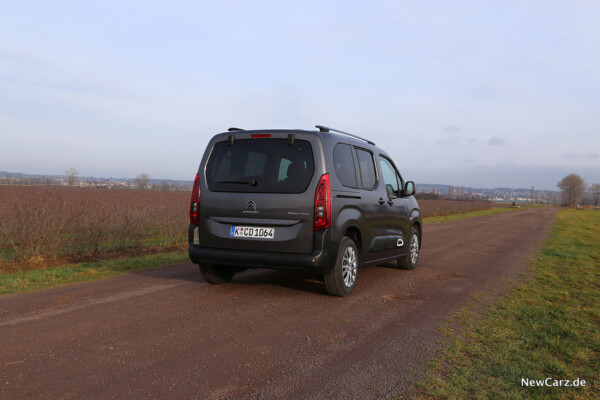 Citroen Berlingo III schräg hinten rechts