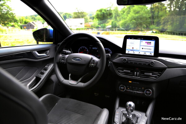 Ford Focus ST 2019 Innenraum