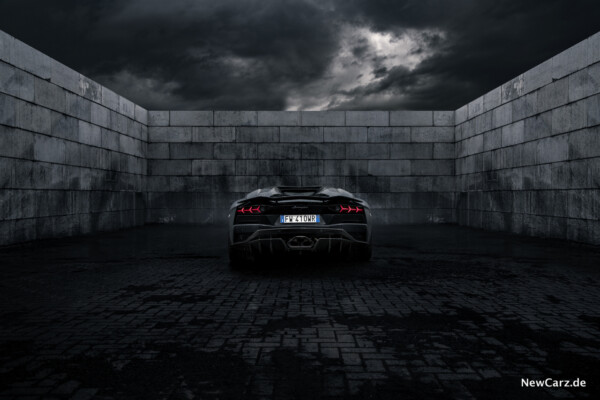 Lamborghini Aventador S Roadster Endzeit car