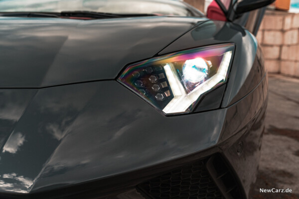 Lamborghini Aventador S Roadster Xenon Licht