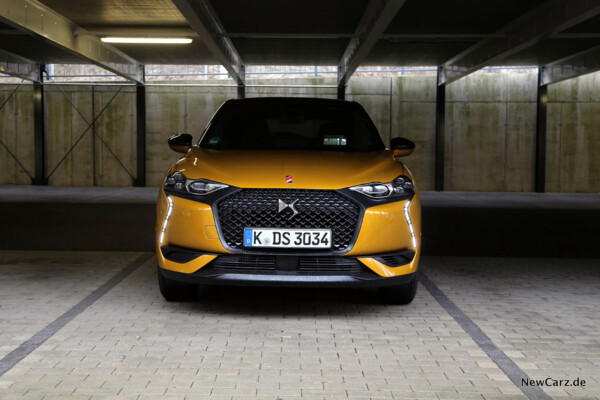 DS3 Crossback Front