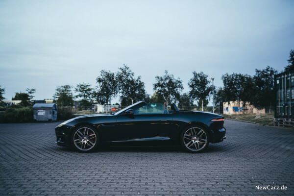 Jaguar F-Type R Verdeck offen