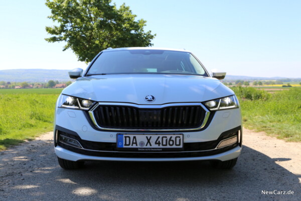 Skoda Octavia Combi 2020 weiß