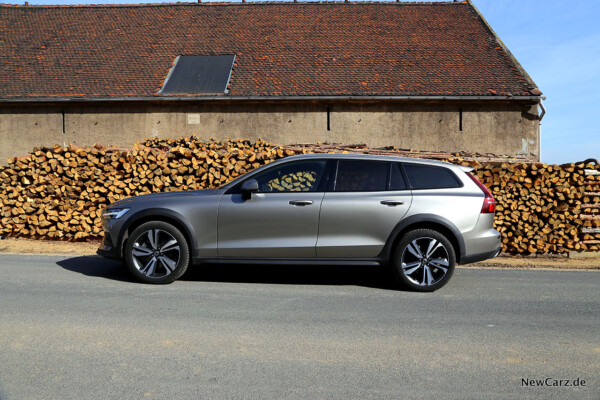 Volvo V60 Cross Country Seitenansicht