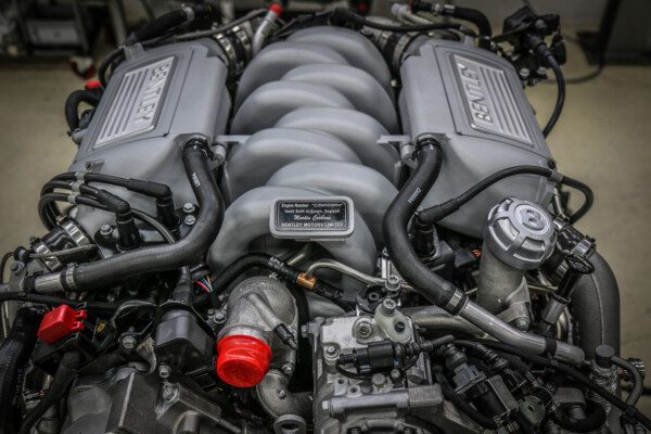 6.75 V8