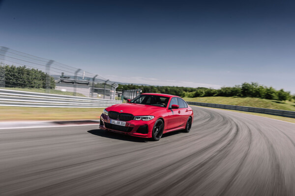 Alpina B3 on track