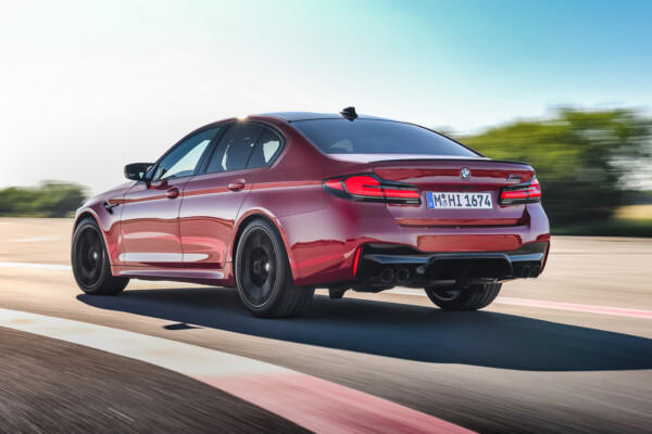 BMW M5 Facelift schräg hinten