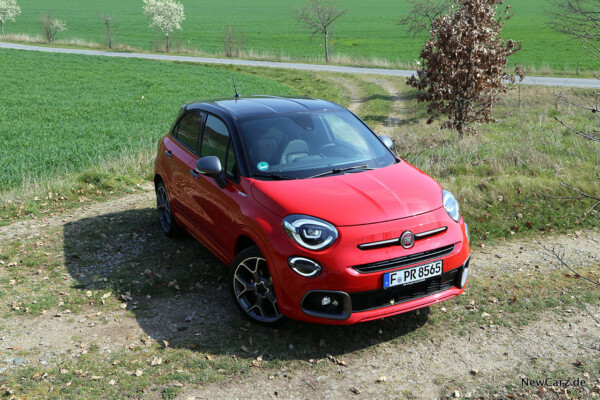 Fiat 500X Sport schräg oben vorn