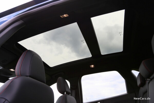 Ford Kuga PHEV Panorama Glasdach