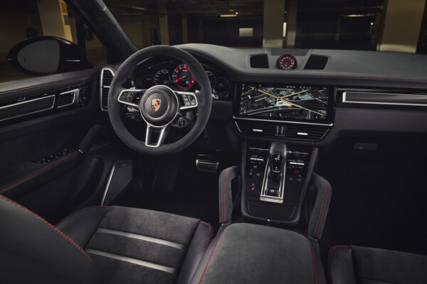 Porsche Cayenne GTS Interieur