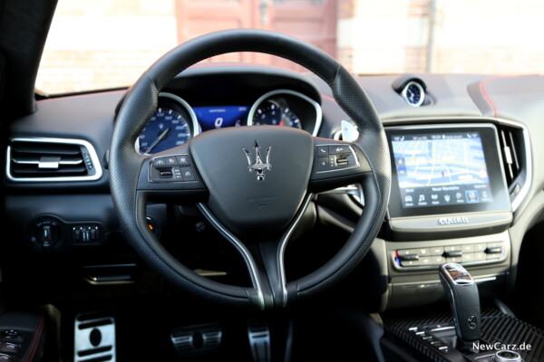 Maserati Ghibli Lenkrad