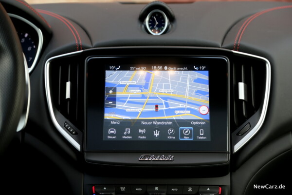 Maserati Ghibli S Q4 Navigation