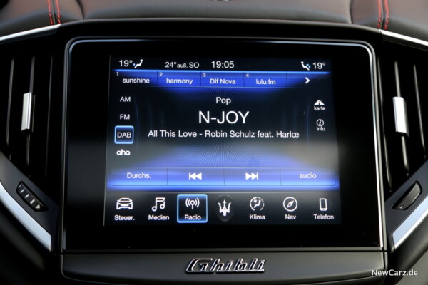 Maserati Ghibli Infotainment